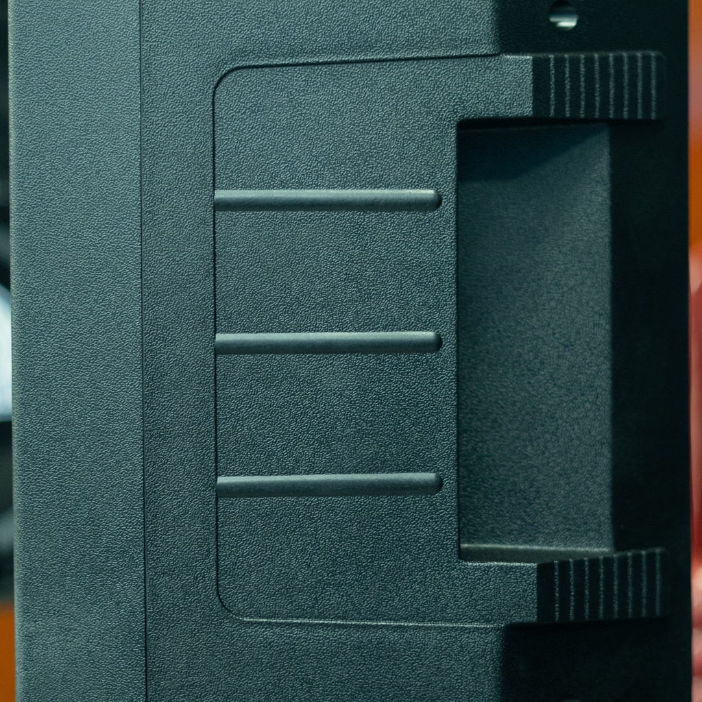 CAJA AMPLIFICADA DE 15" BLOETOOTH USB MP3 MEMORY CARD 100.000W PMPO 45.5X55.5X74.5CM NEGRO/-CASTELL